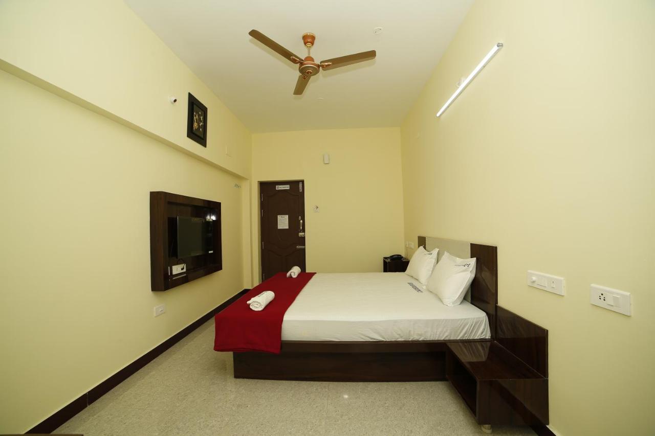 Hotel Akash Residency Rāmeswaram Exteriér fotografie